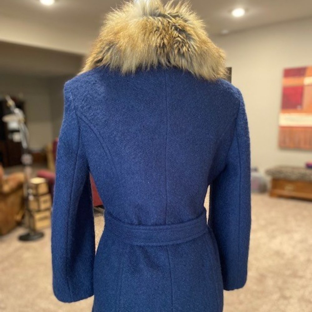 Sold….  LAUNDRY by Shelli Segal Wool Coat - Picture 3 of 16